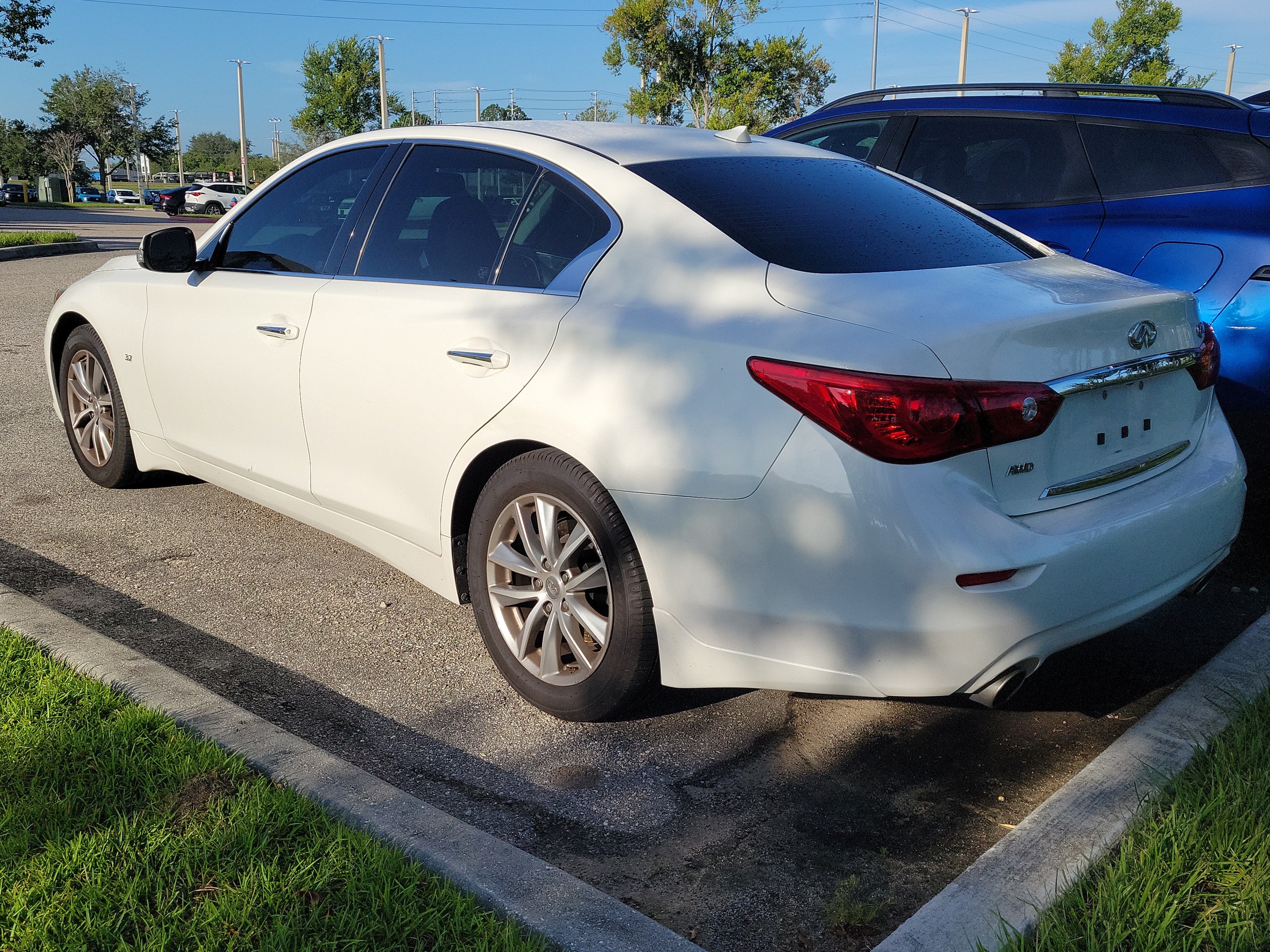 2015 INFINITI Q50 Premium
