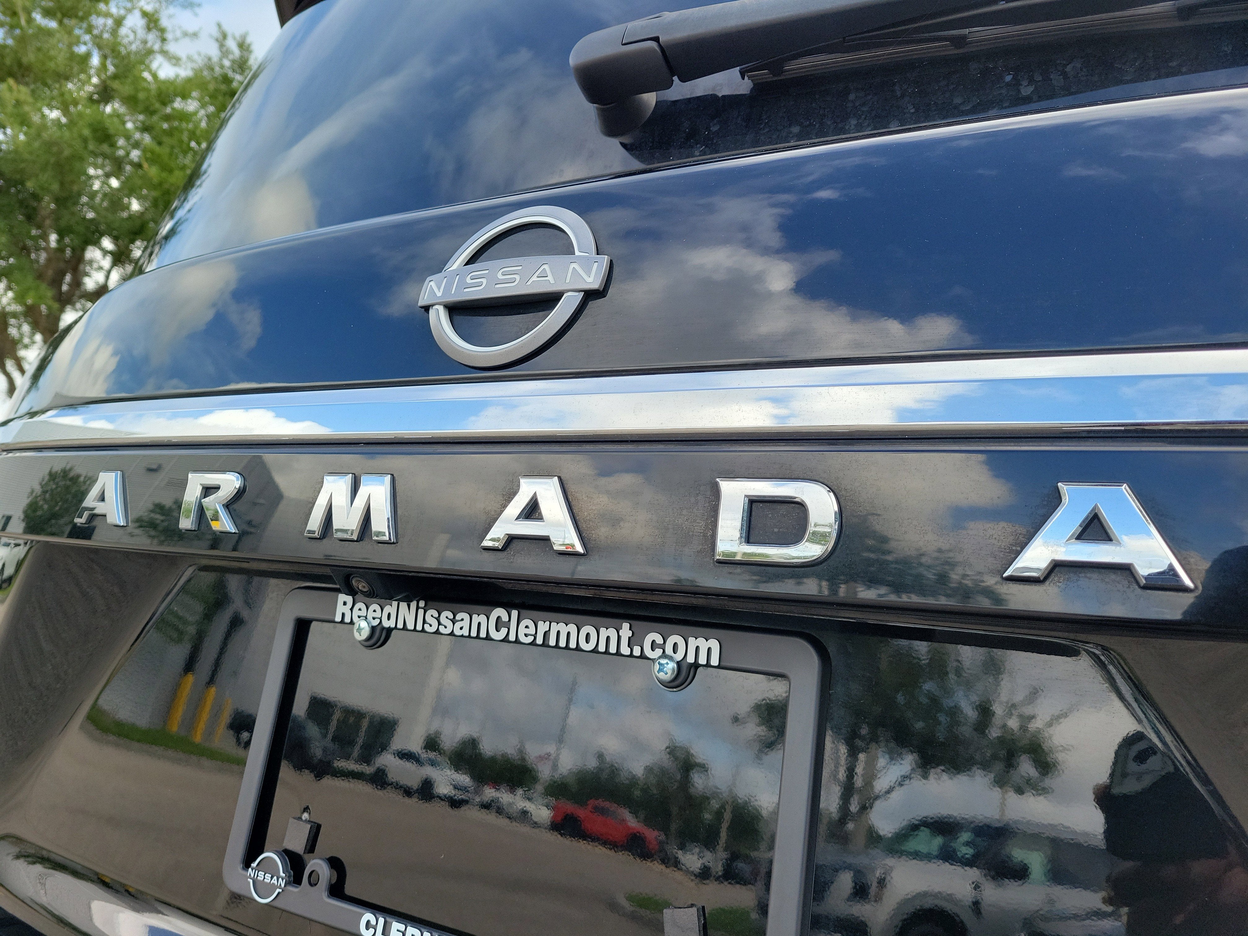 2023 Nissan Armada SV