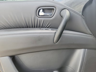 2023 Nissan Armada SV