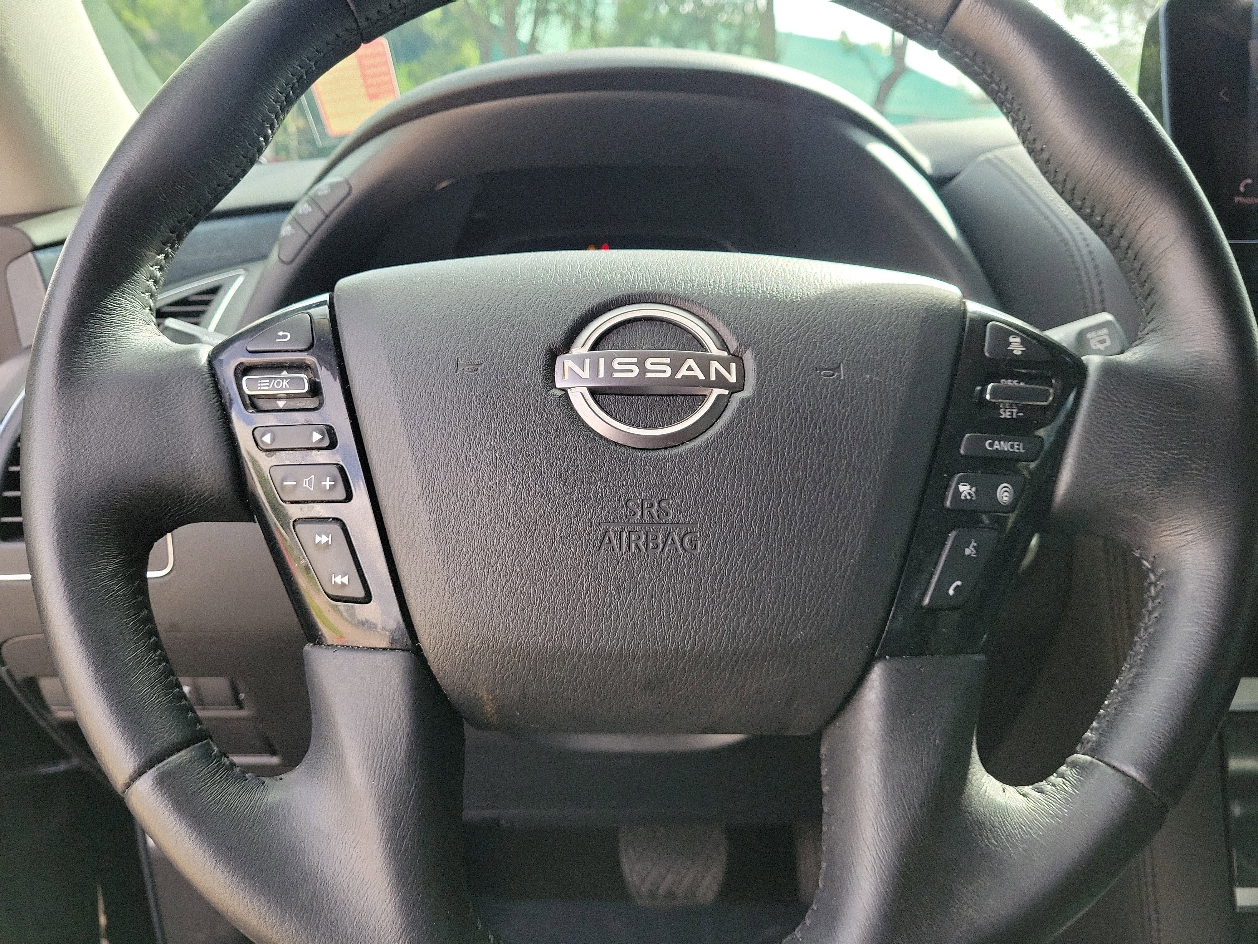 2023 Nissan Armada SV