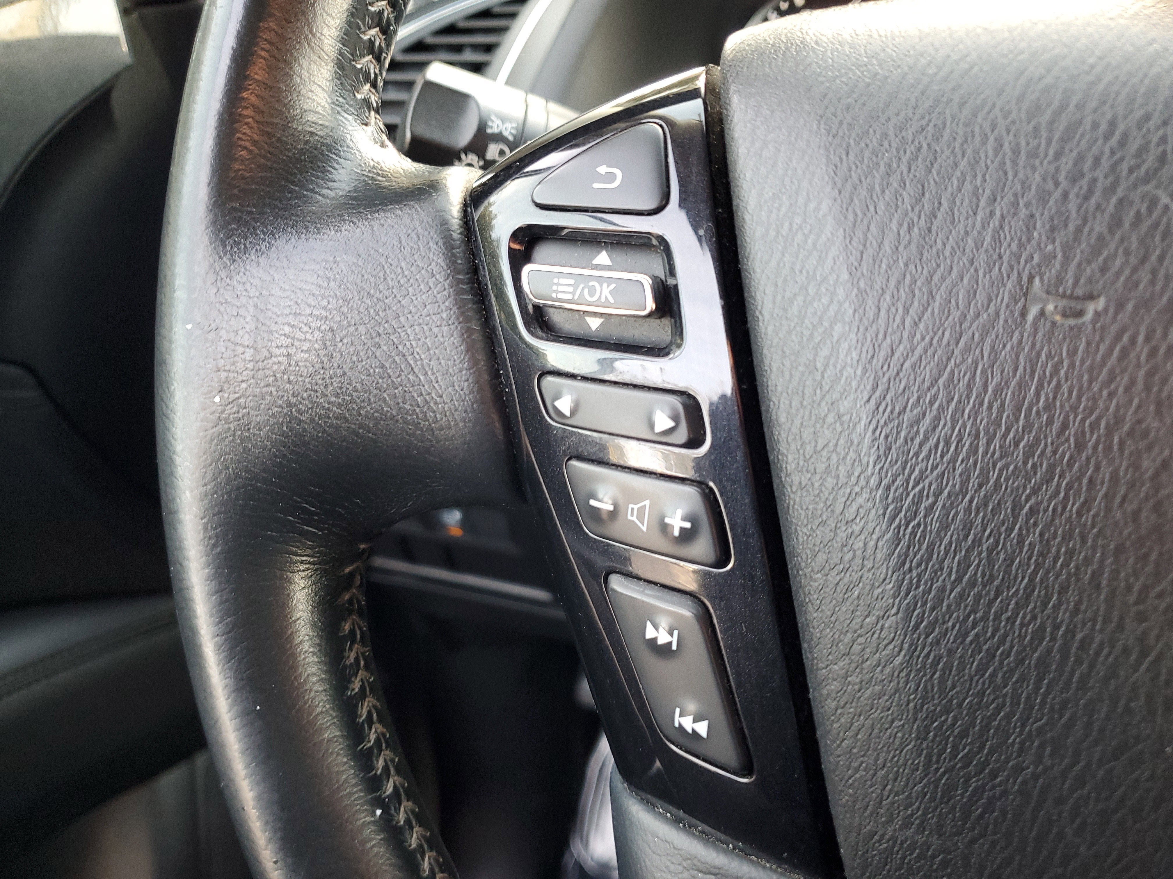 2021 Nissan Armada SV