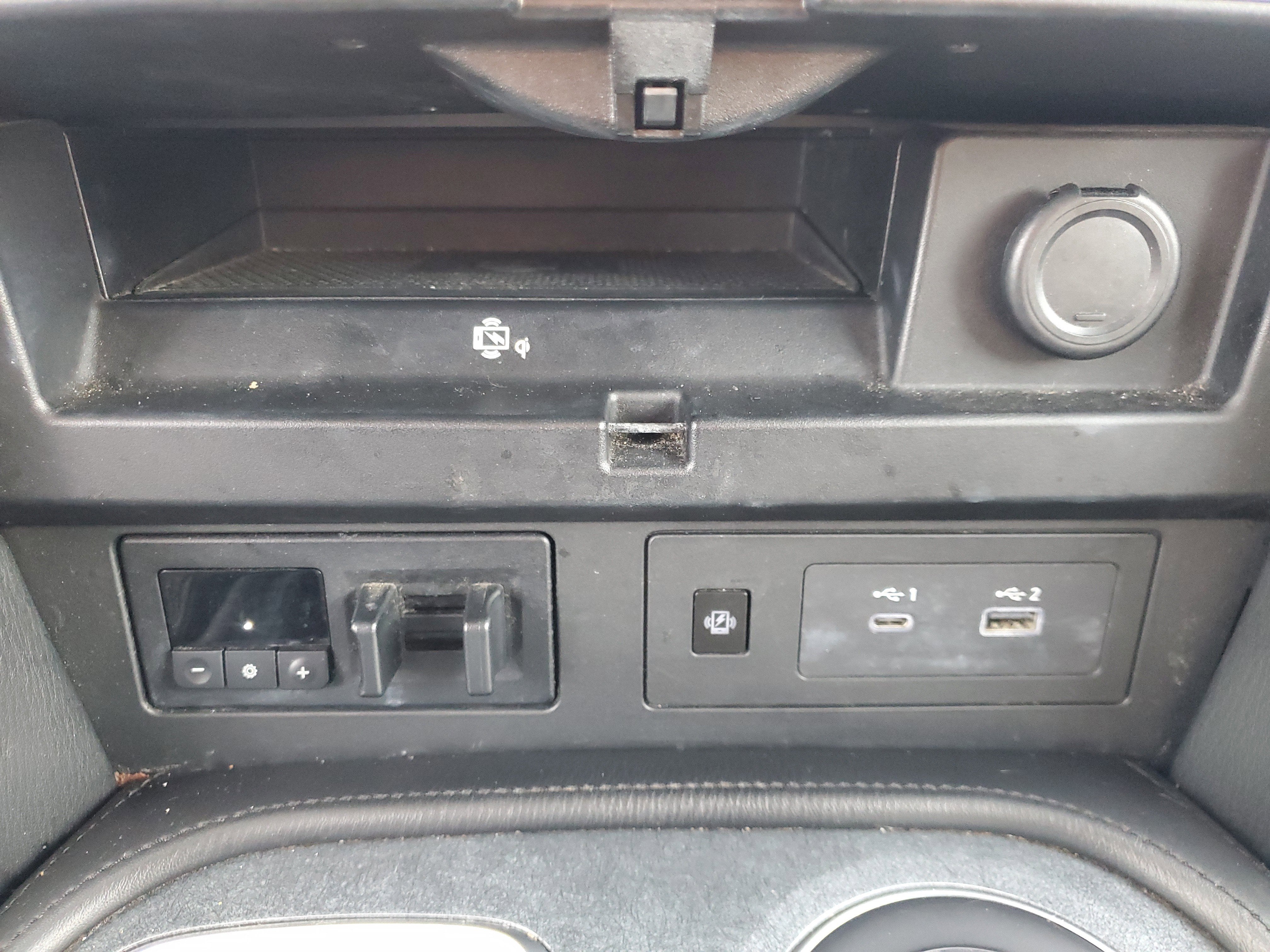 2021 Nissan Armada SV