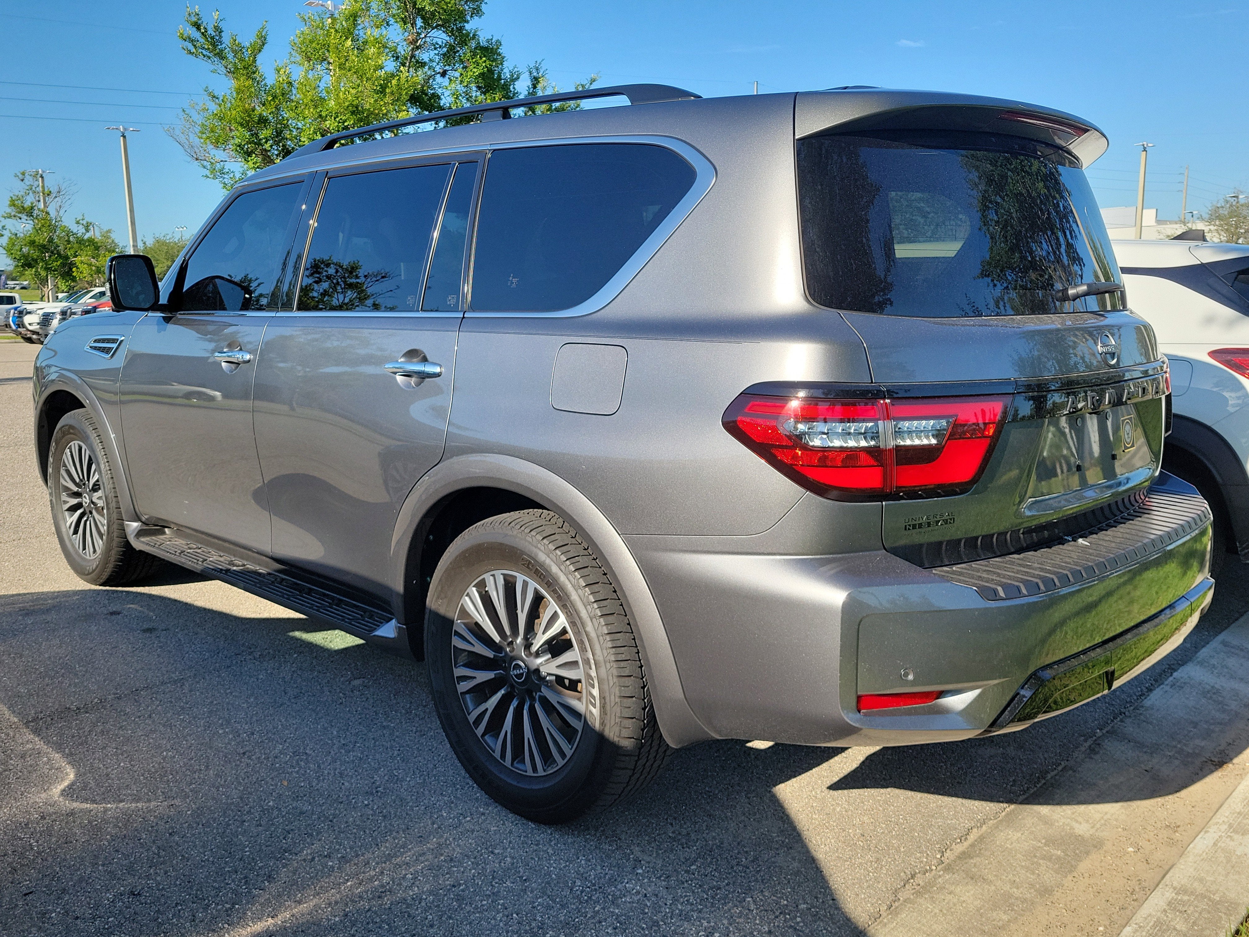 2024 Nissan Armada SL