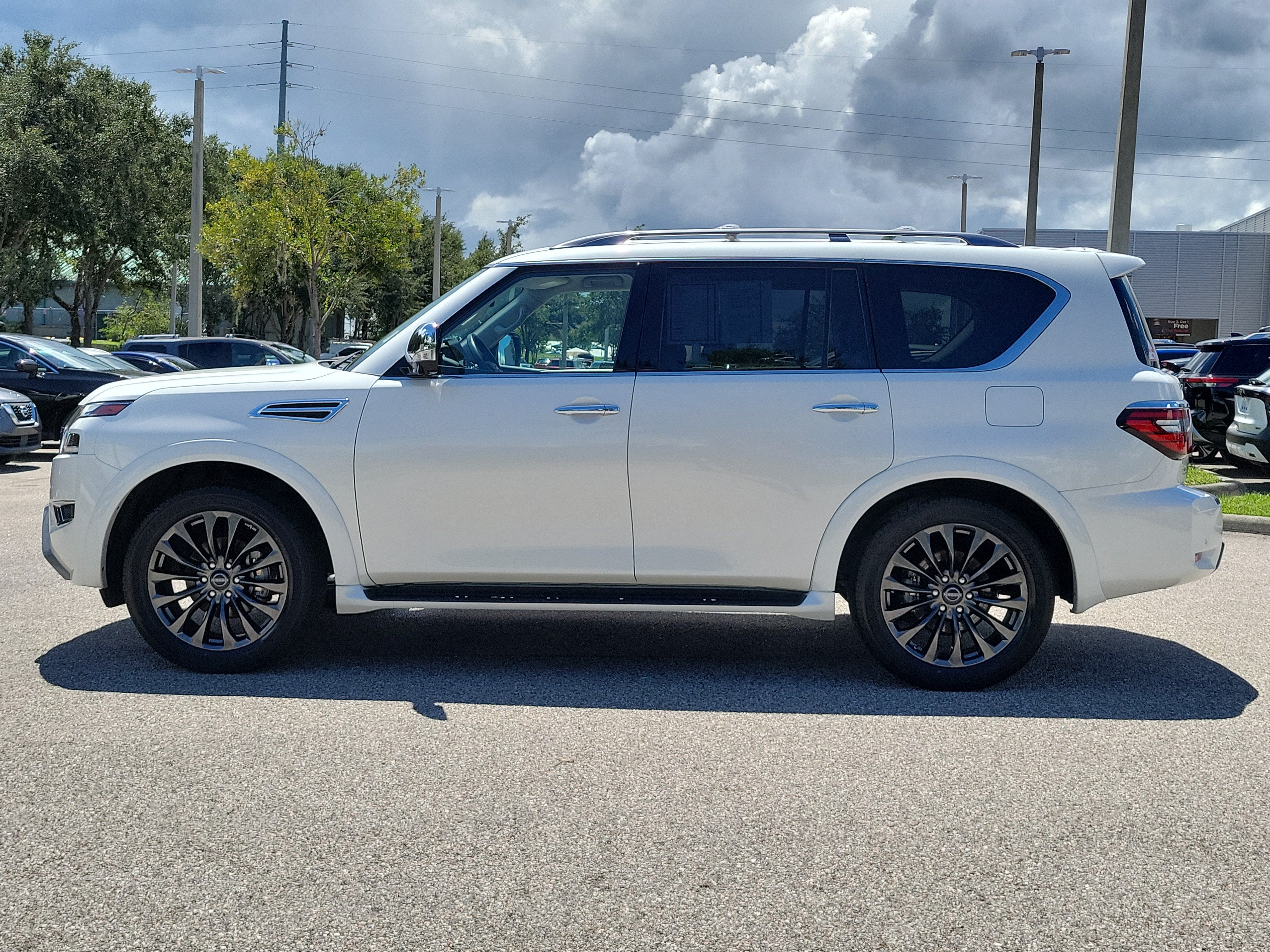 2024 Nissan Armada Platinum