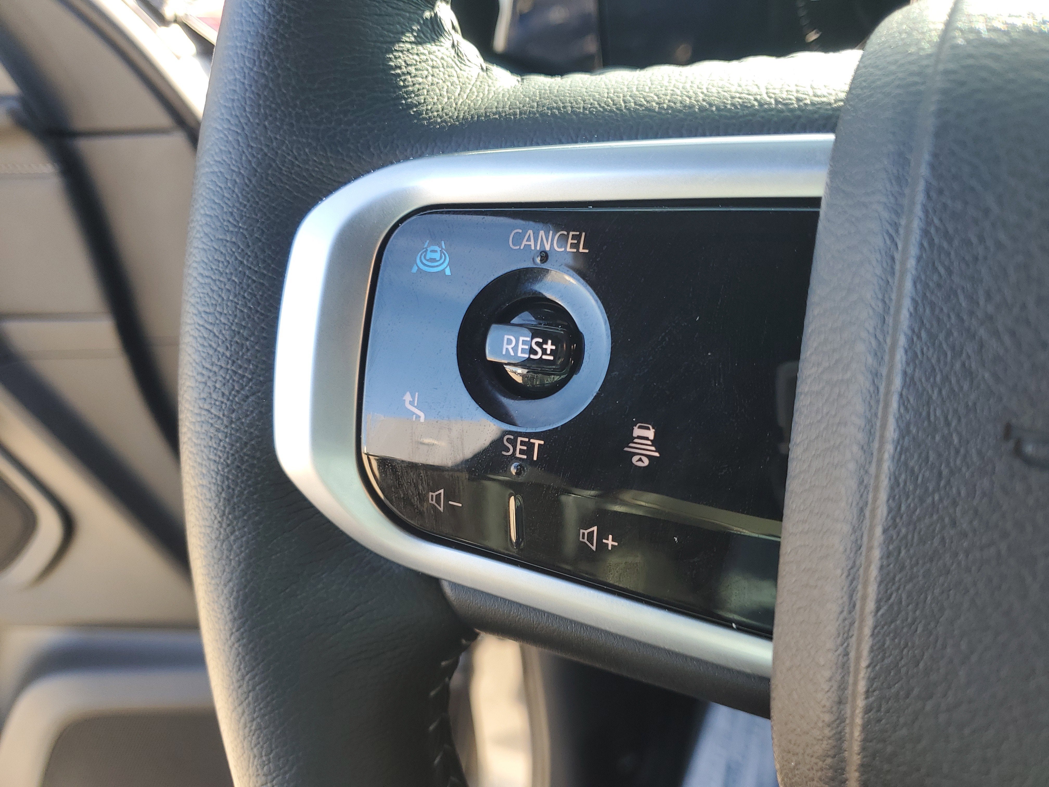 2025 Nissan Armada SL