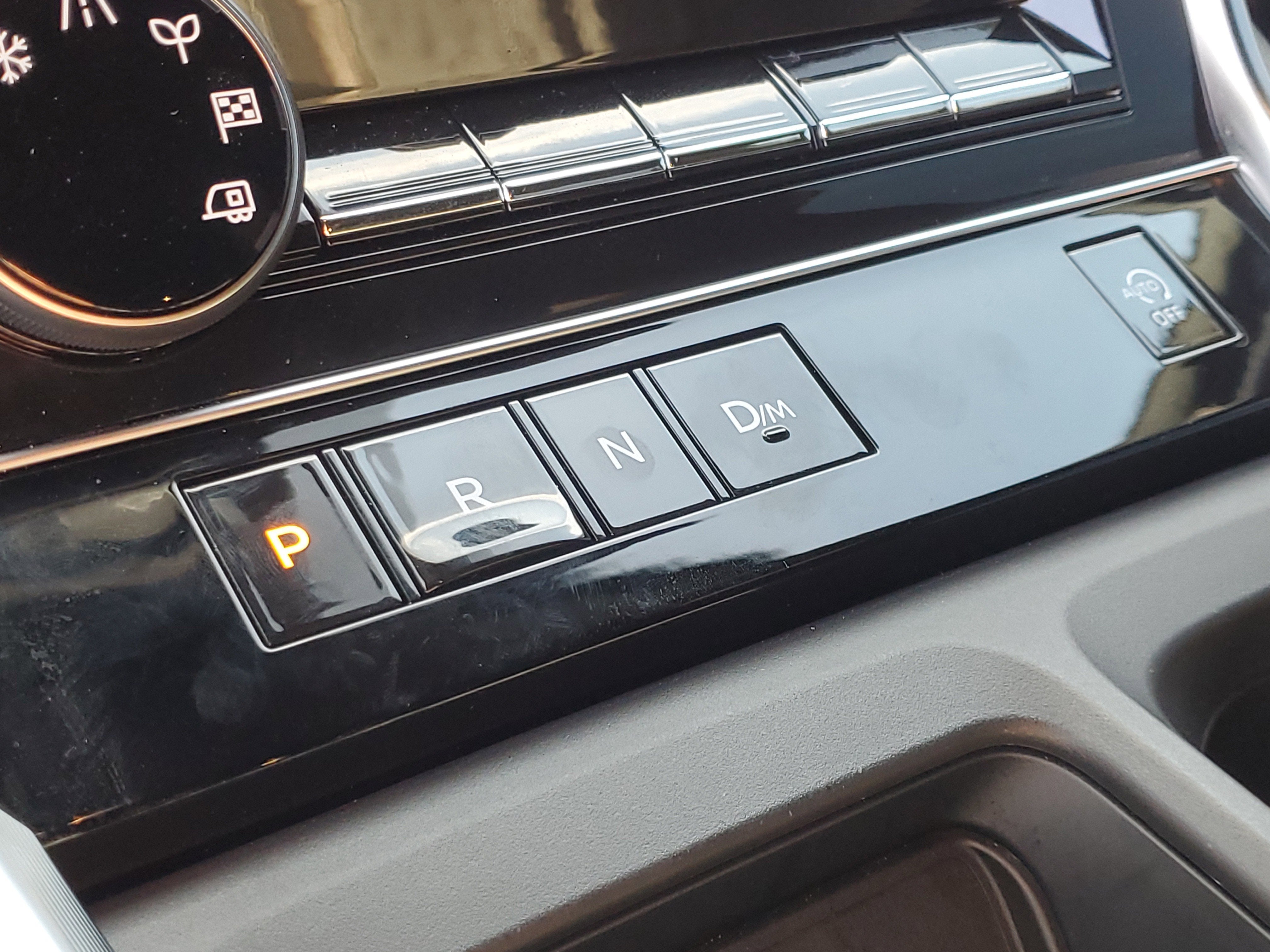 2025 Nissan Armada SL