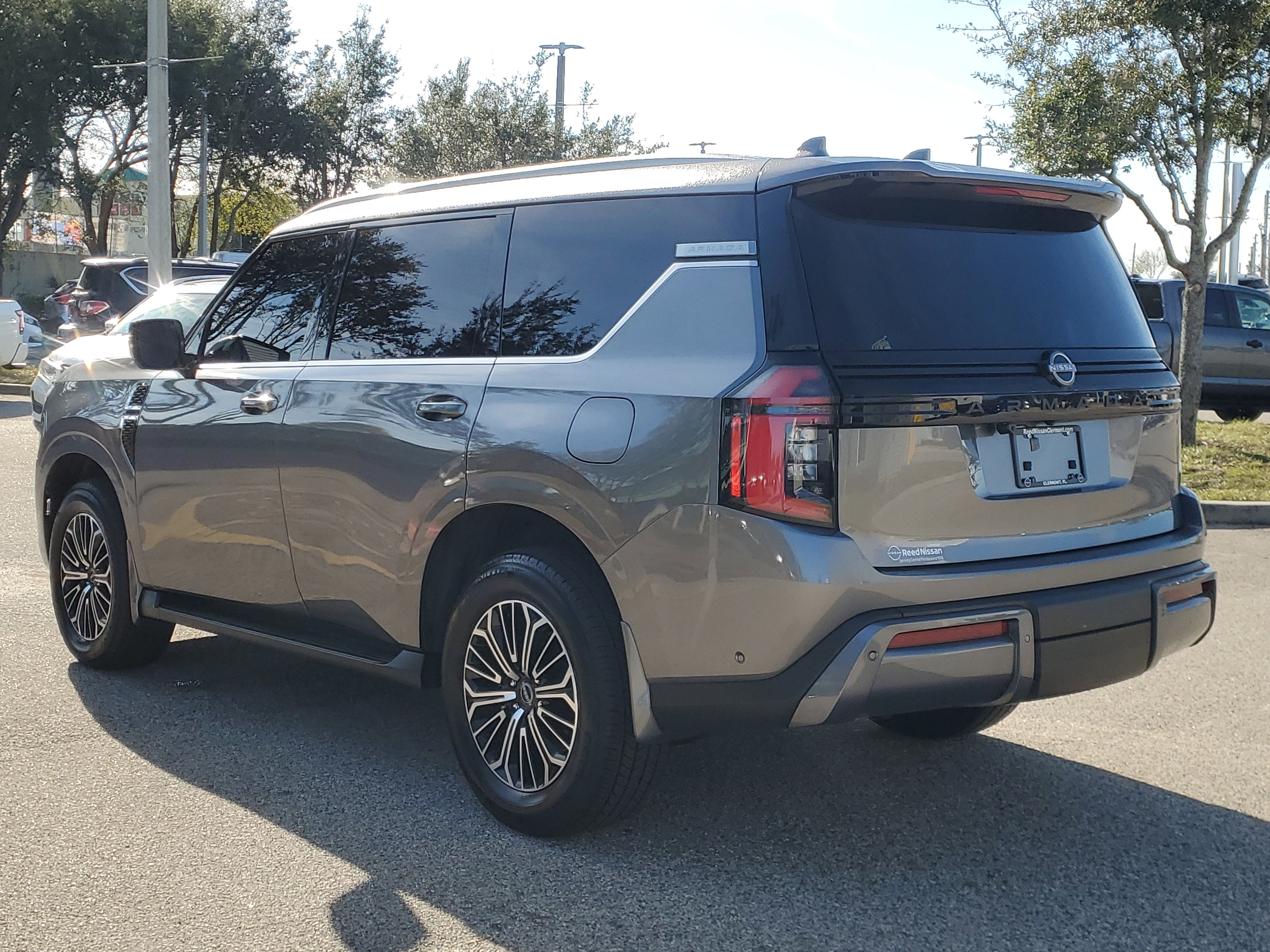 2025 Nissan Armada SL