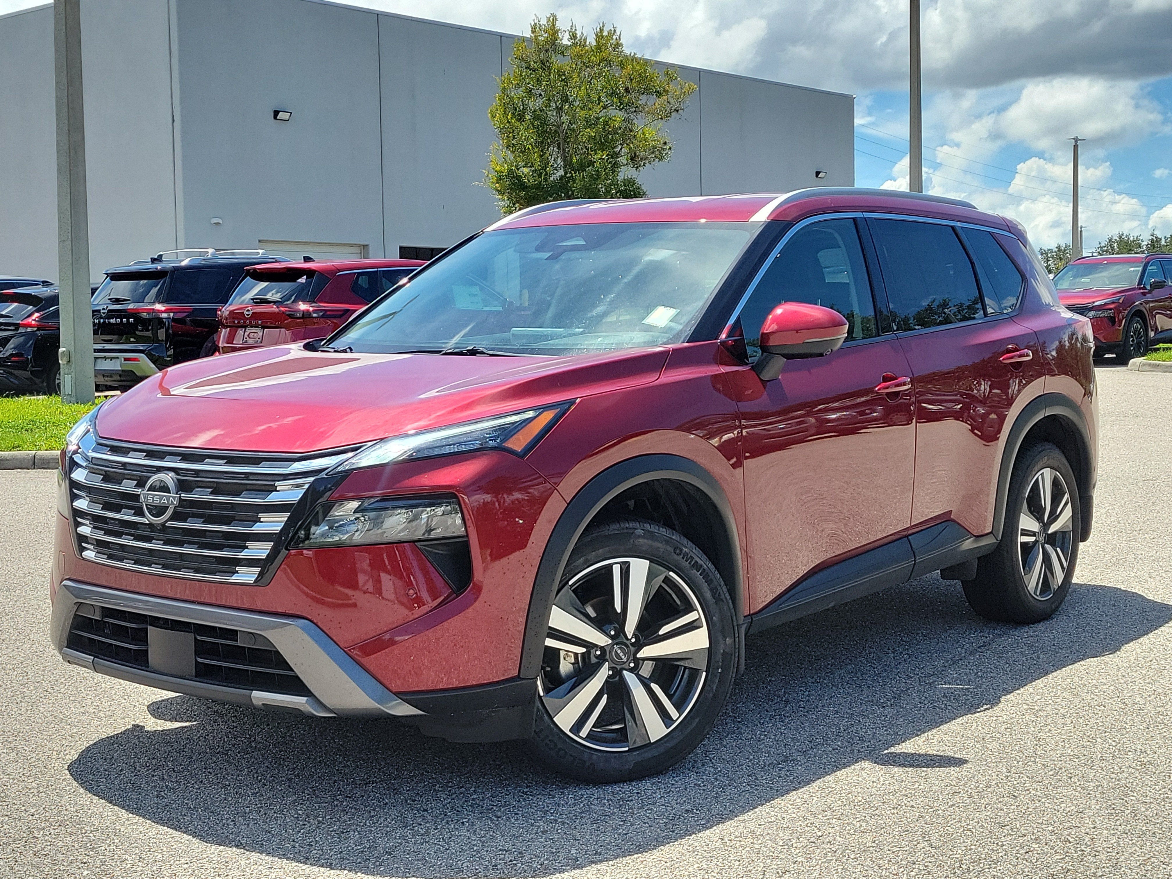 2025 Nissan Rogue SL