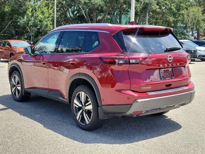 2025 Nissan Rogue SL