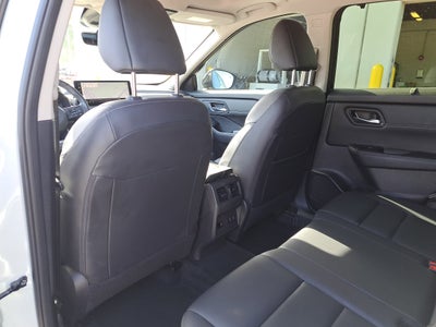 2024 Nissan Rogue SL