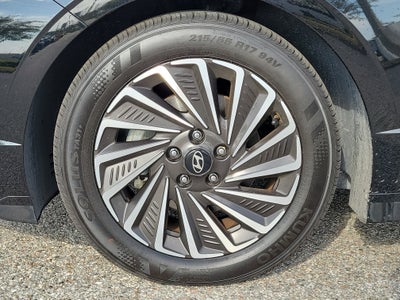 2025 Hyundai Sonata Hybrid SEL