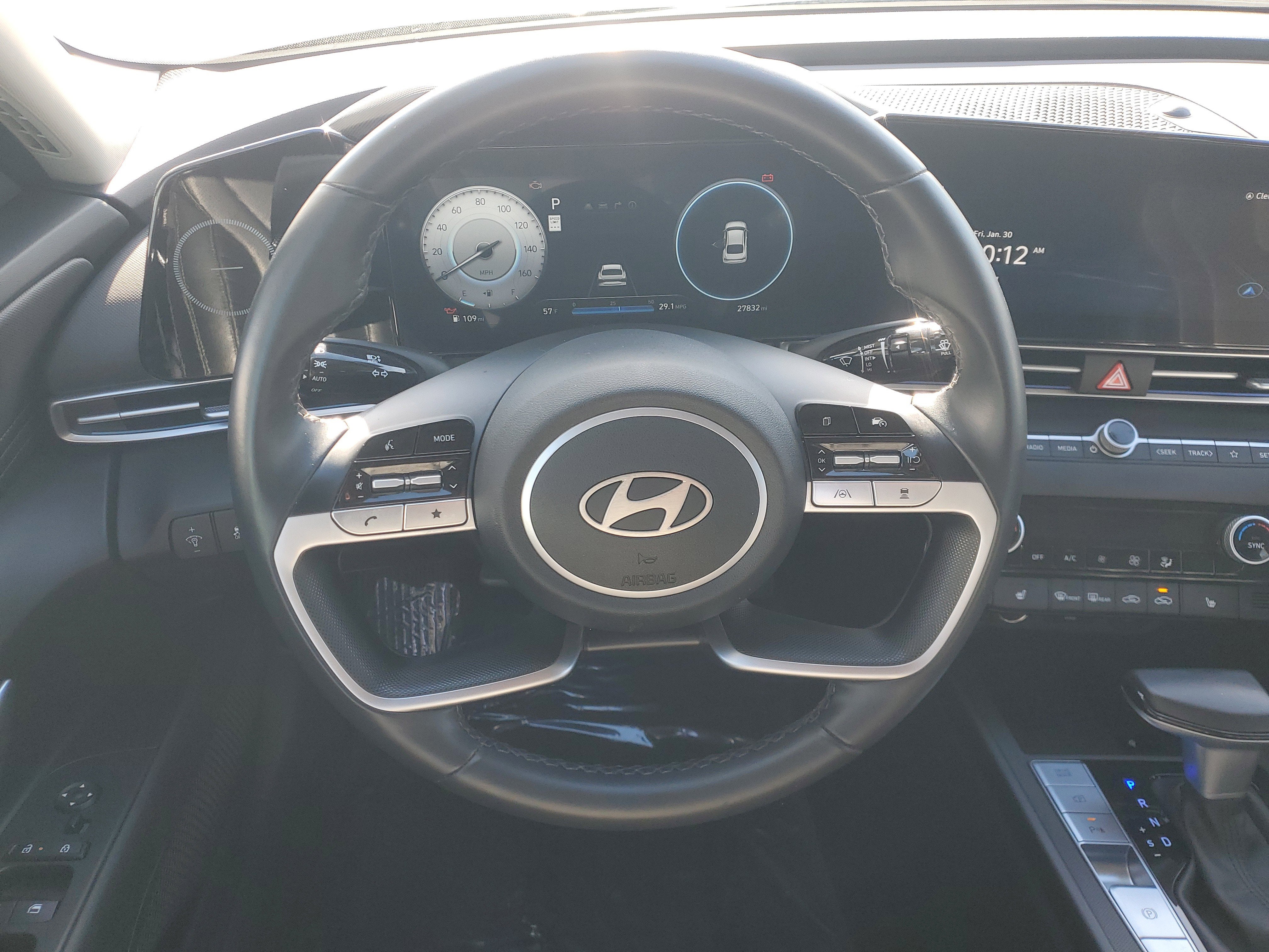 2024 Hyundai Elantra Limited