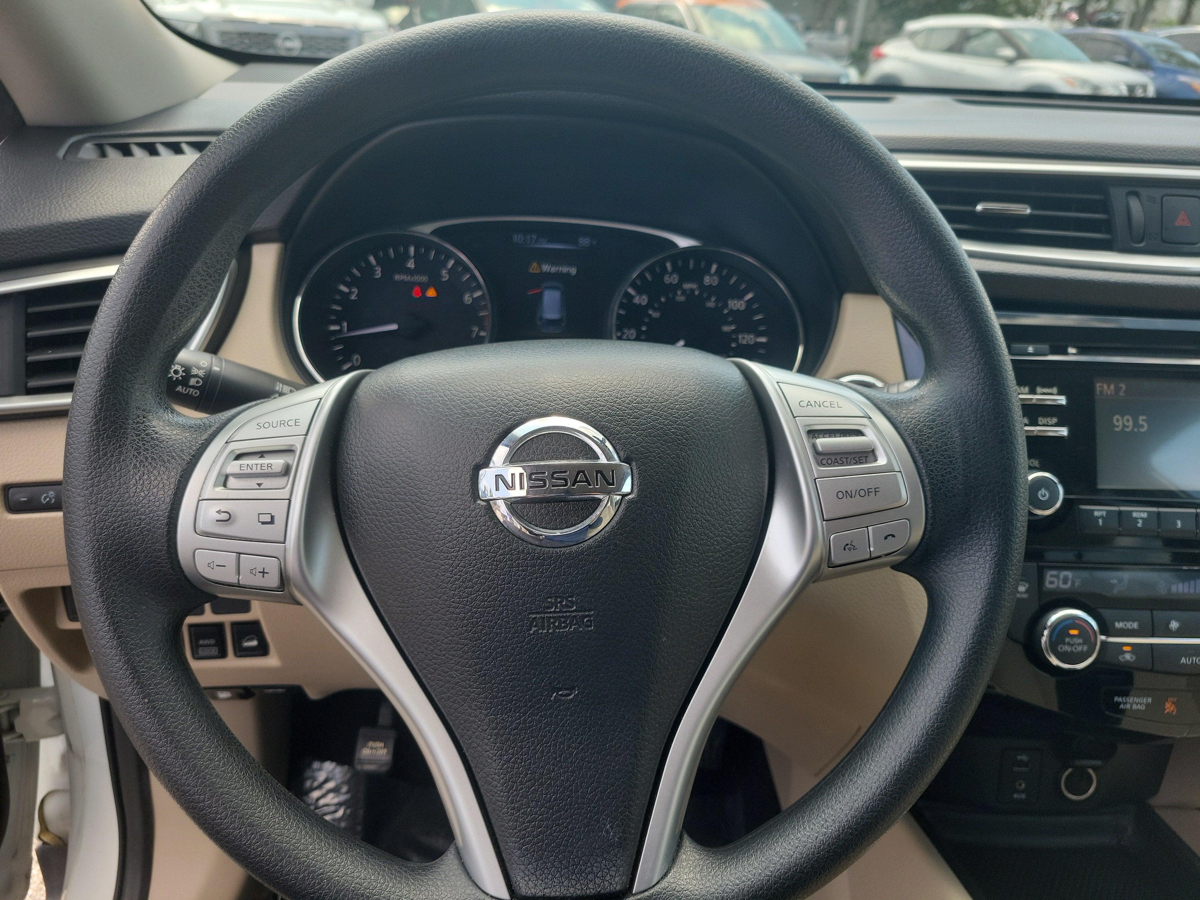 2016 Nissan Rogue SV