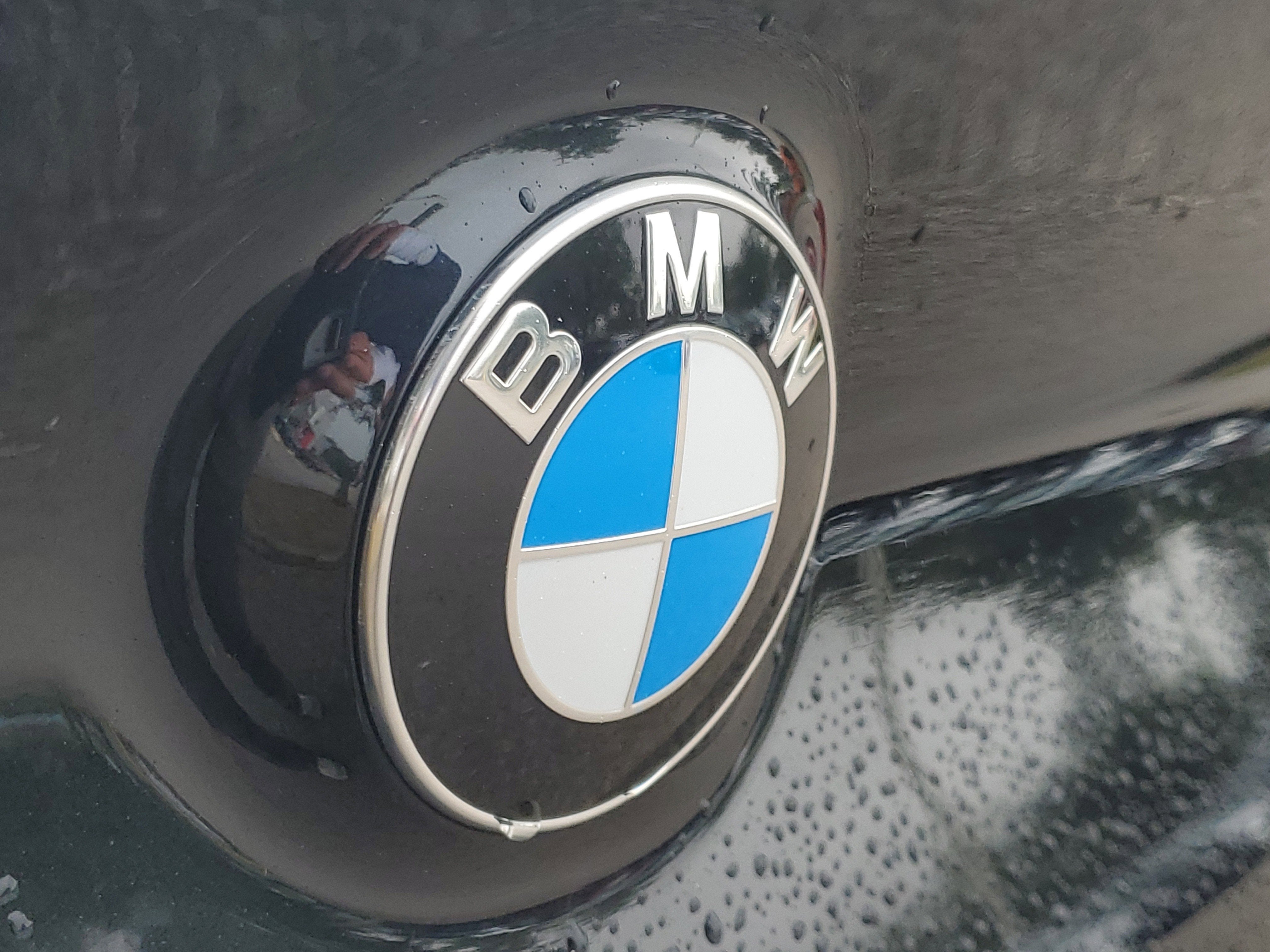 2025 BMW 8 Series 840i