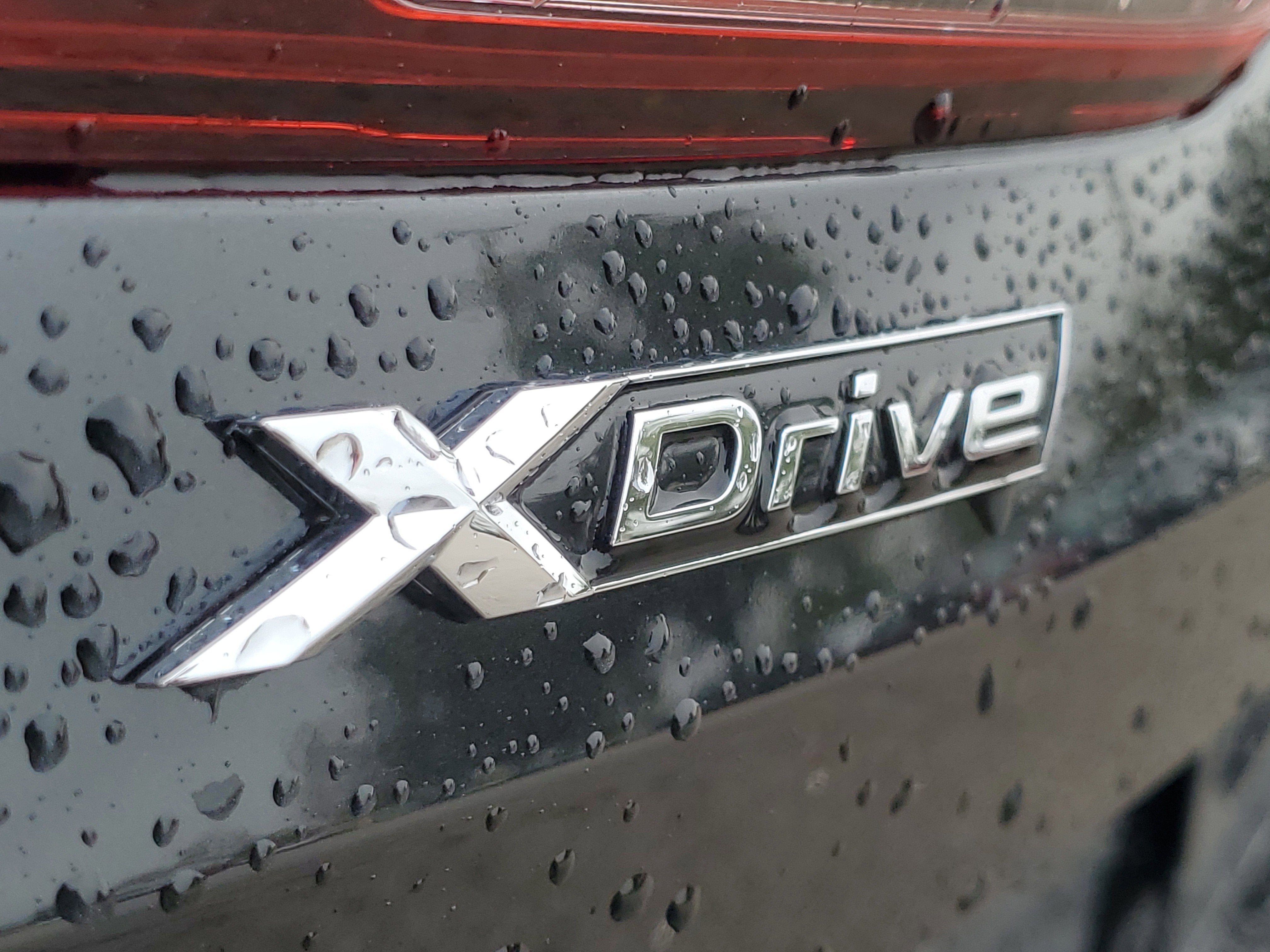 2025 BMW 8 Series 840i