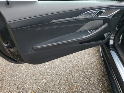 2025 BMW 8 Series 840i