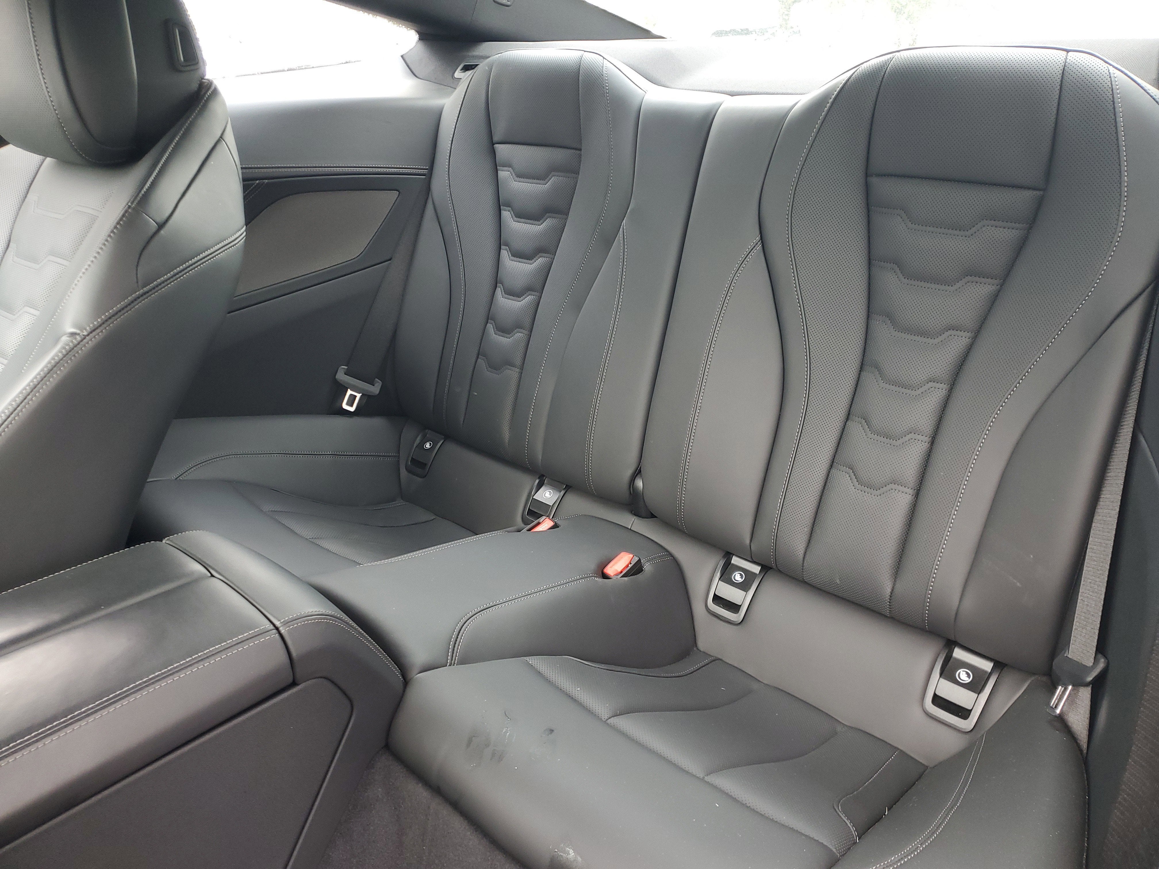 2025 BMW 8 Series 840i