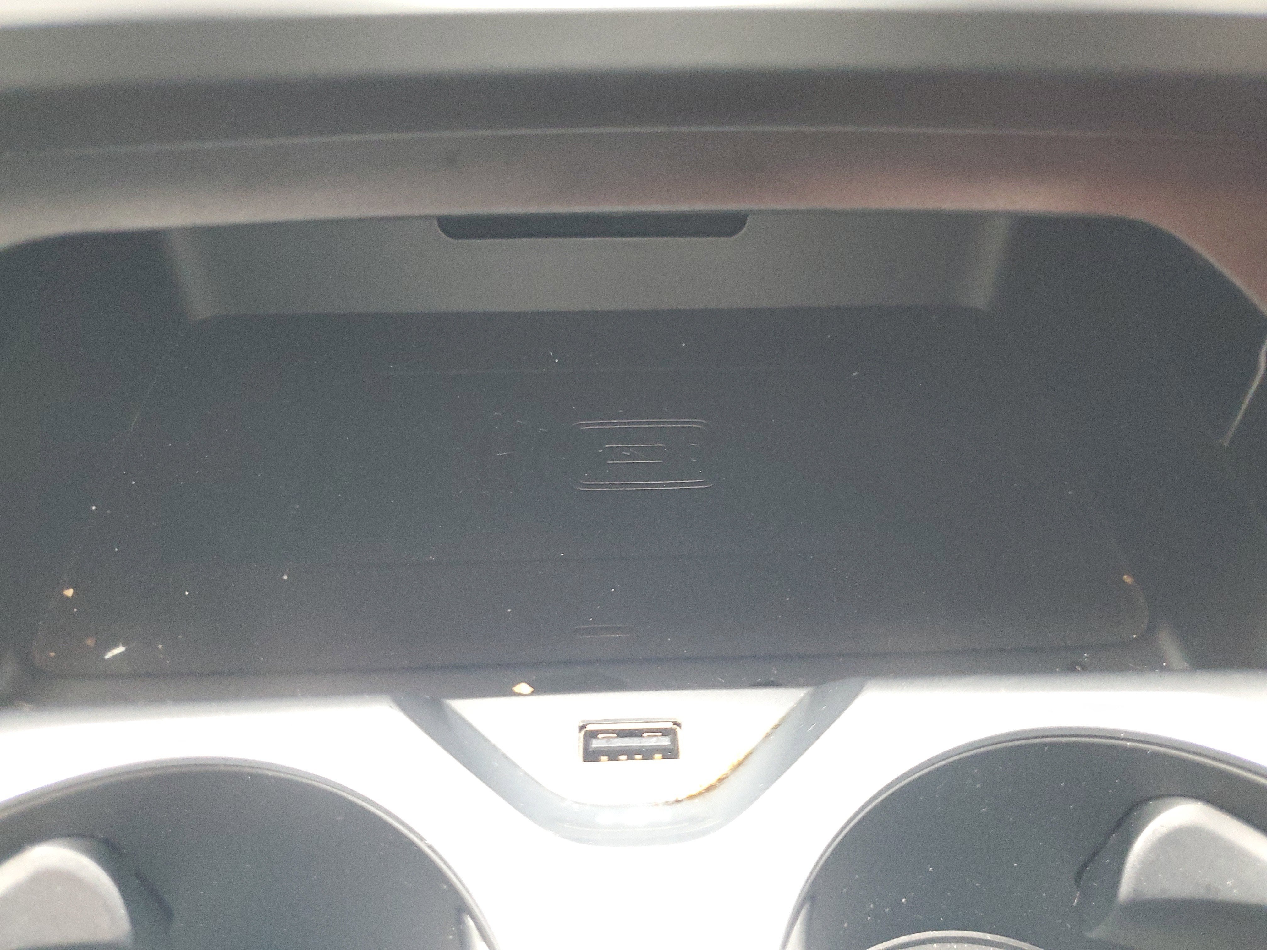 2025 BMW 8 Series 840i