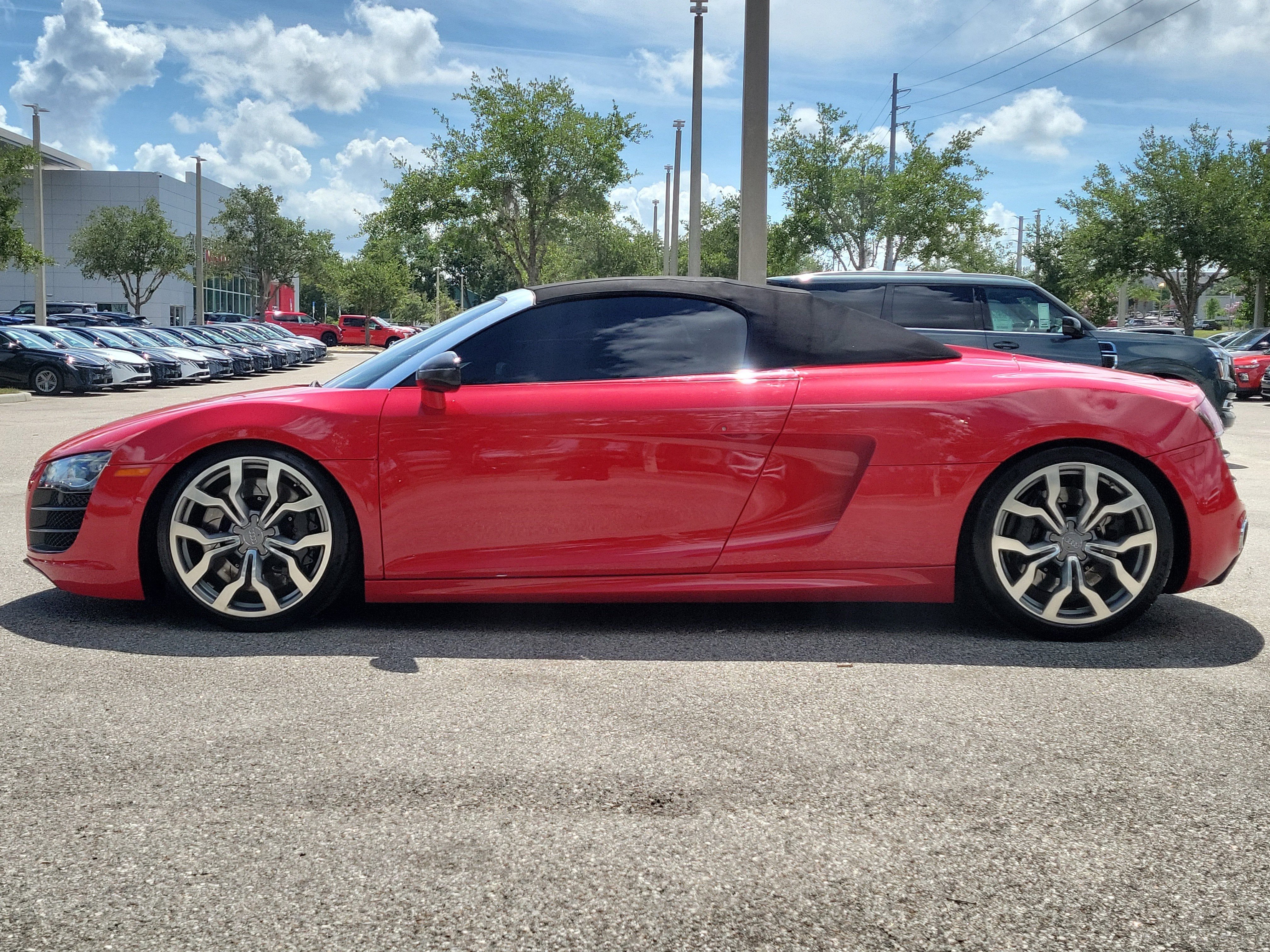 2011 Audi R8 5.2L