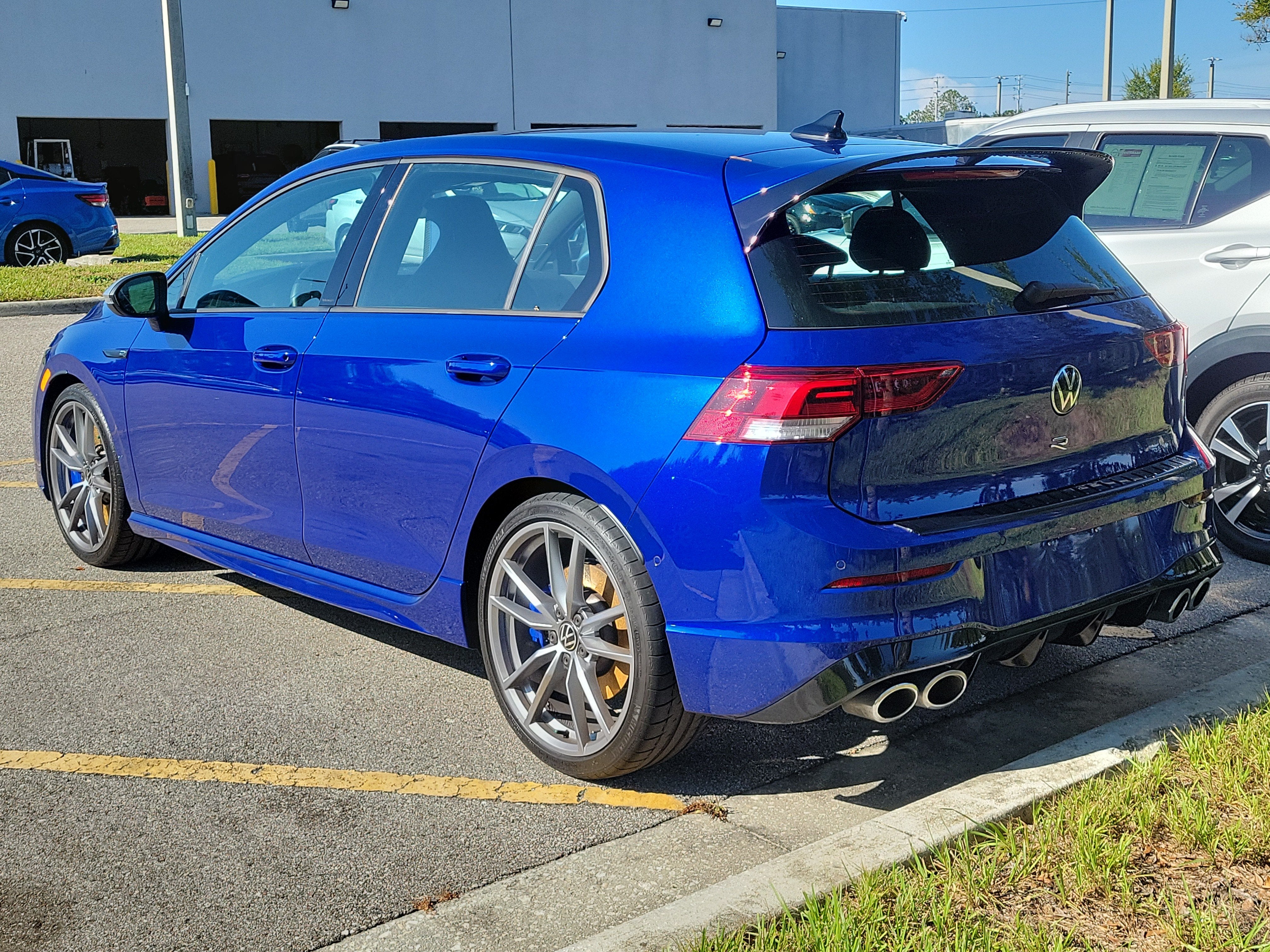 2024 Volkswagen Golf R 2.0T