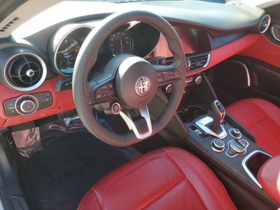 2020 Alfa Romeo Giulia Sport