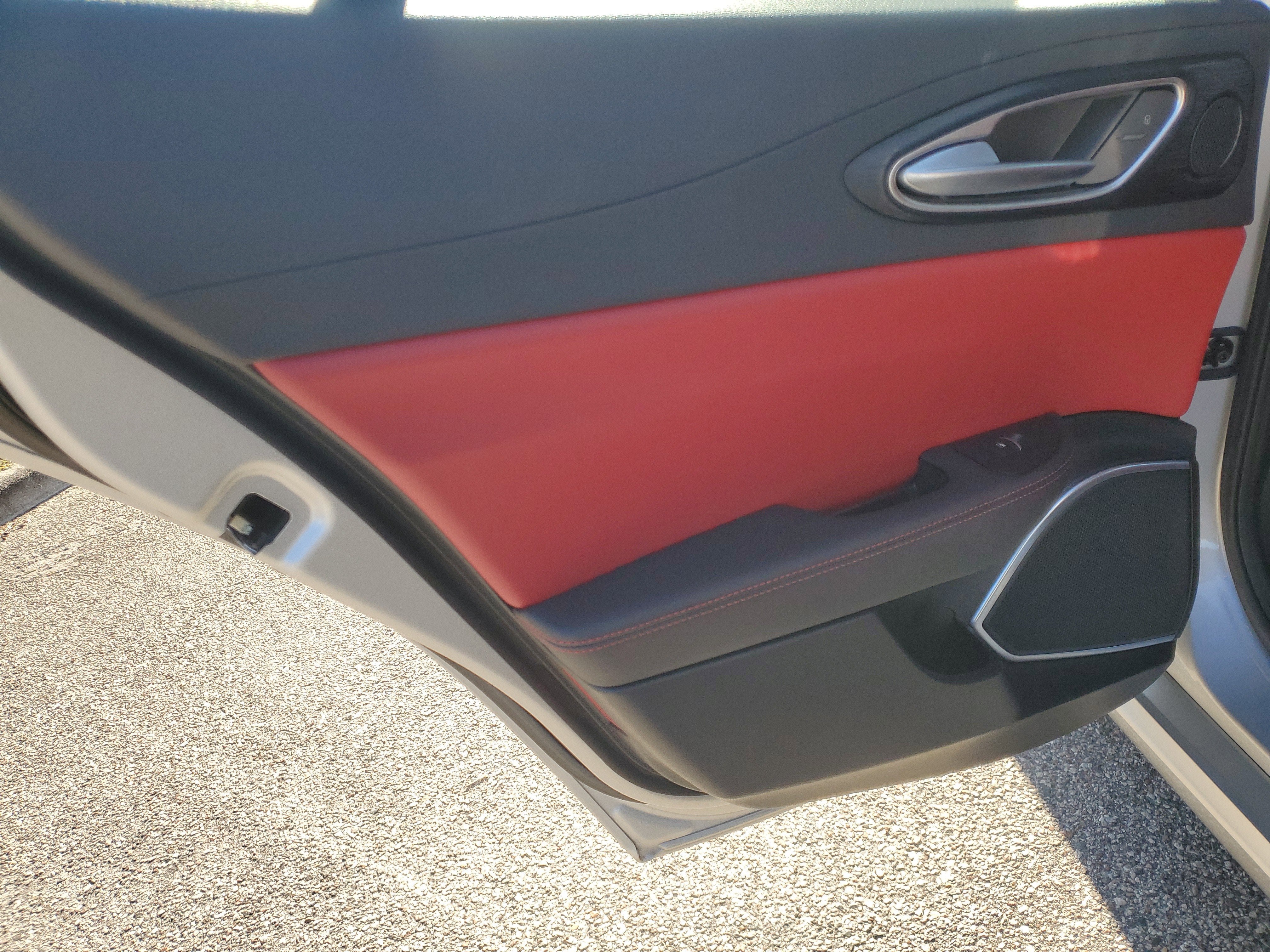 2020 Alfa Romeo Giulia Sport